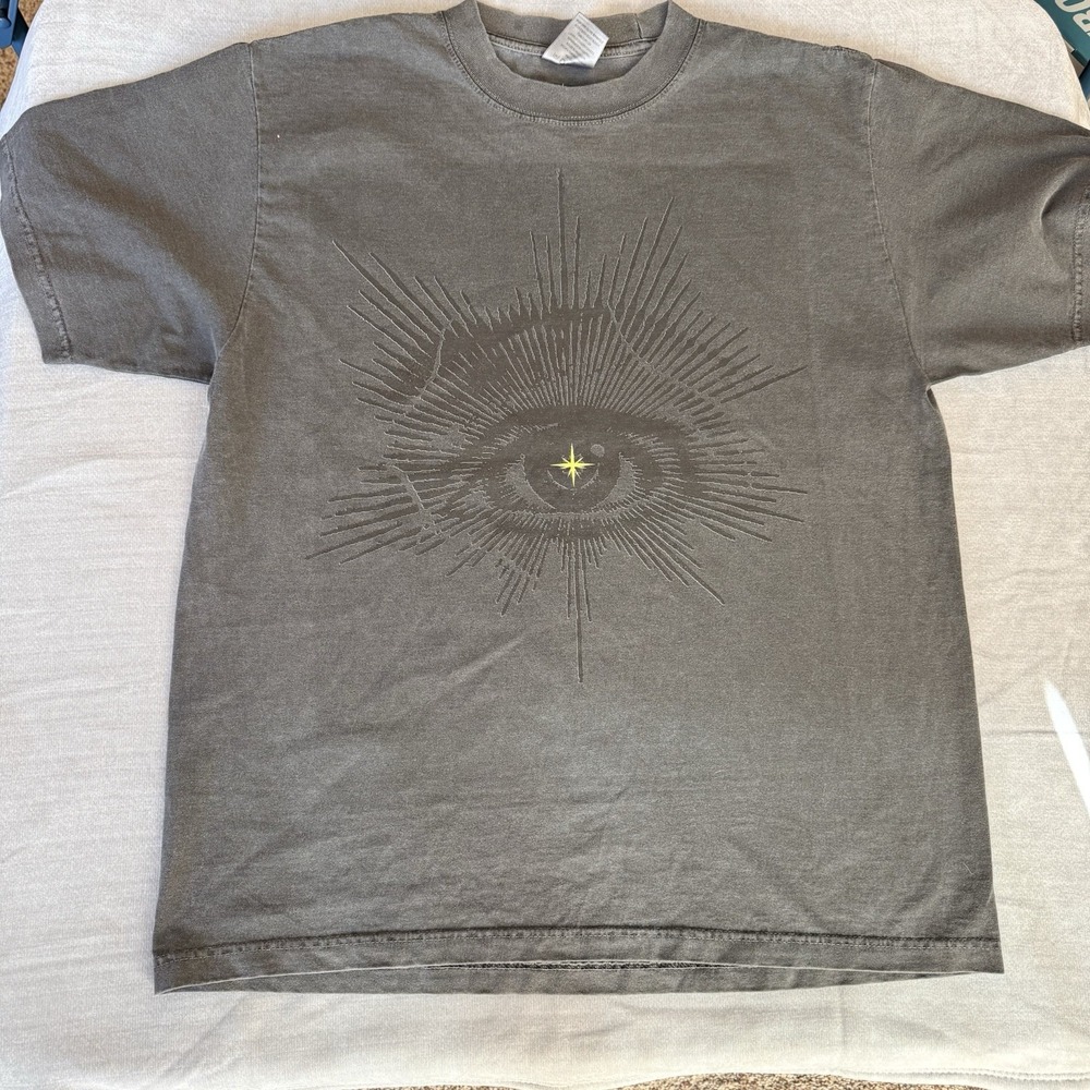 Shaka Wear Legensy T Shirt Mens Large Gray Graphic Eye Back Print Tee